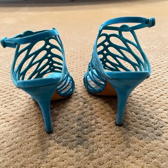 Baby's got MANOLO BLAHNIK  Teal Suede Multistrap Sandals Size: 7 | IT 37 - Picture 3 of 9